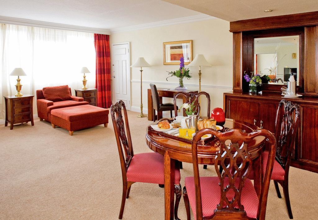 Clyde Court Hotel Dublin Oda fotoğraf